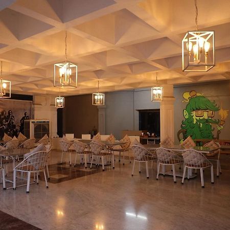 Hotel Fort28 Nágpur Kültér fotó